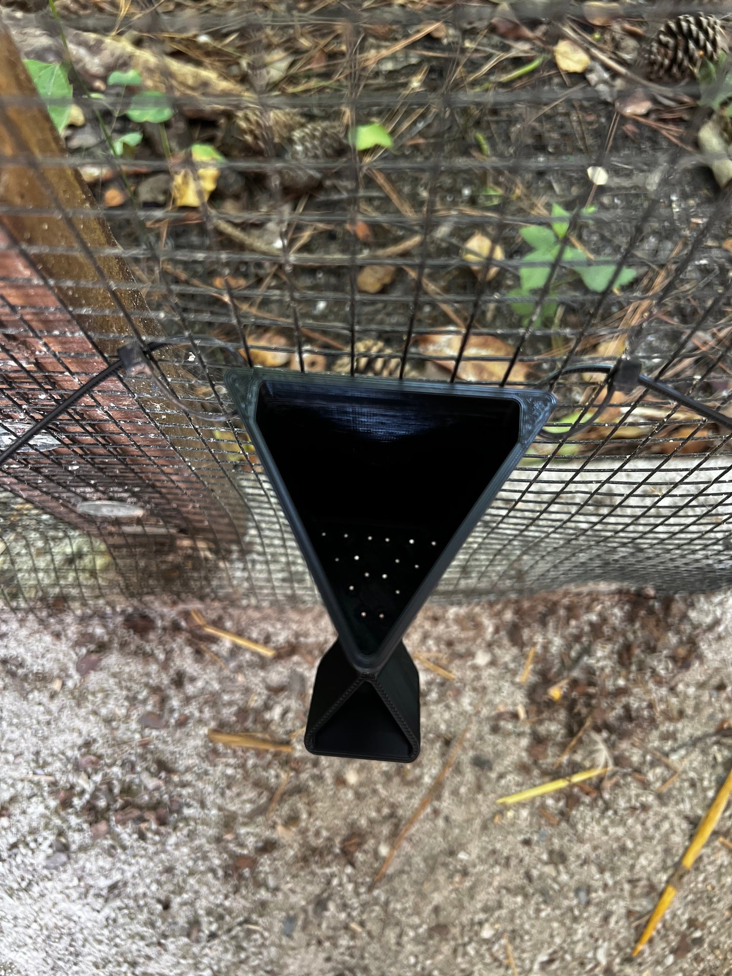 Chicken grit feeder