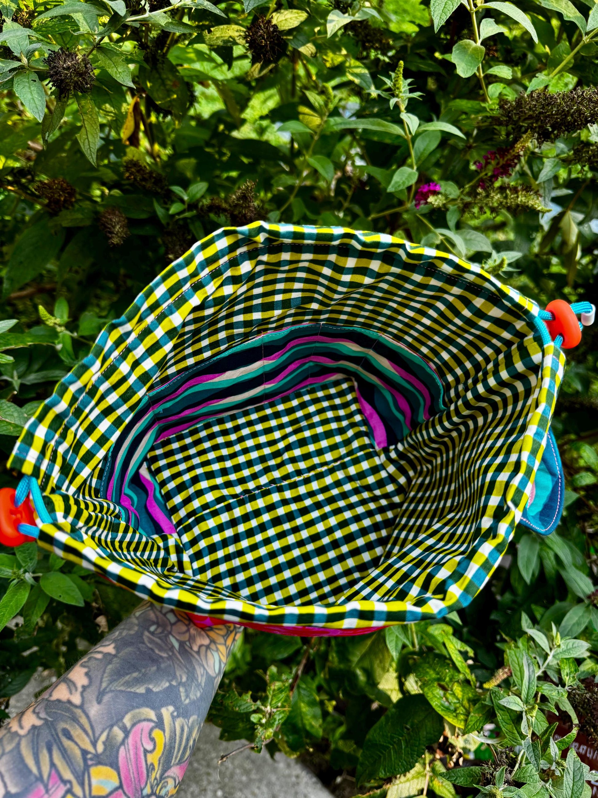Ready 2 ship** Handmade quilted knitting or crochet project bag and yarn bowl