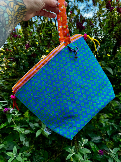 Ready 2 ship** Handmade quilted knitting or crochet project bag and yarn bowl