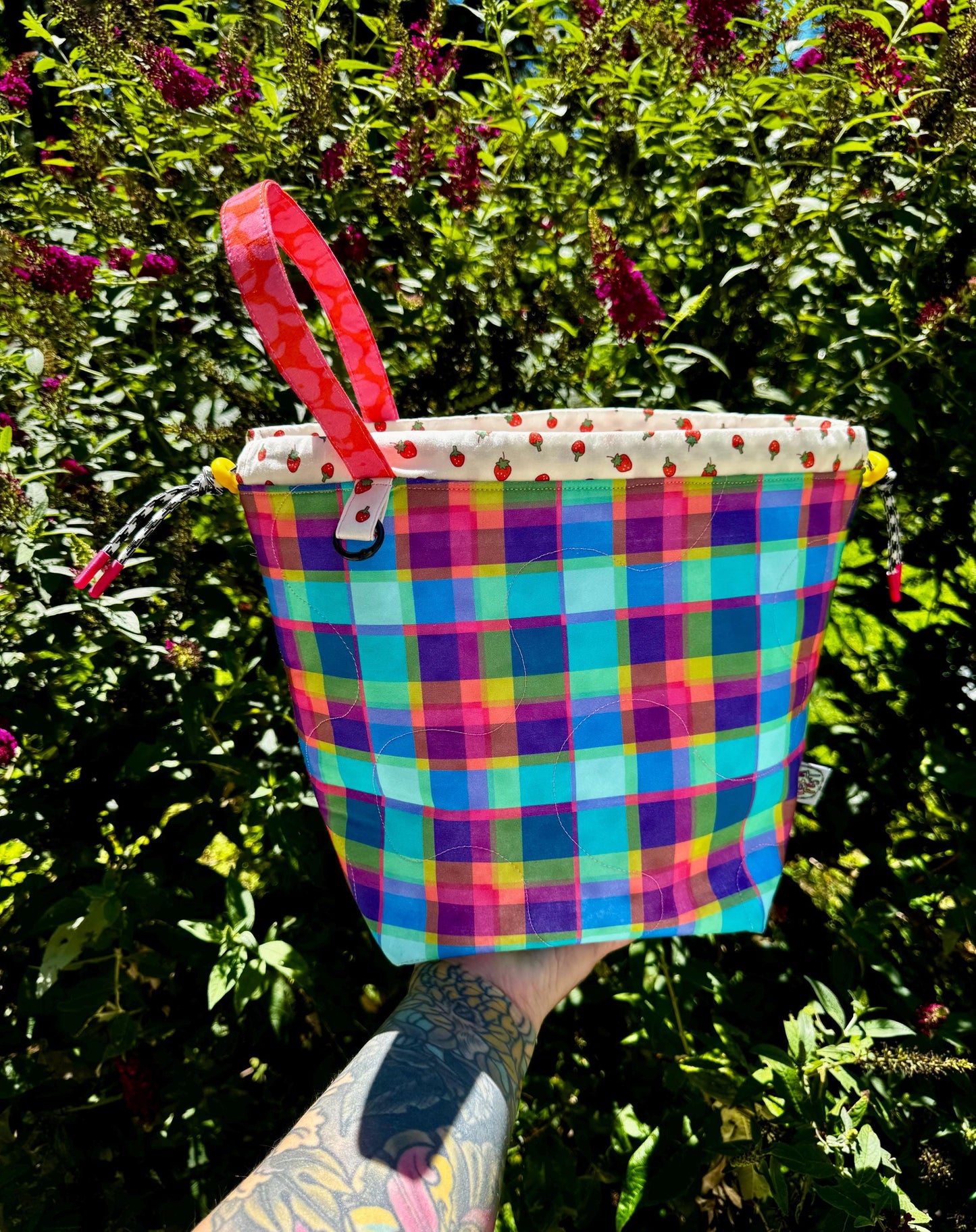 Ready 2 ship** Handmade quilted knitting or crochet project bag and yarn bowl